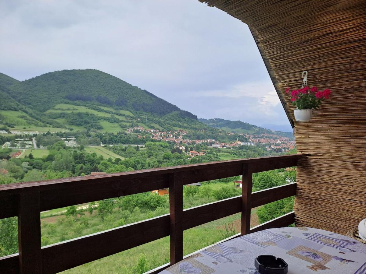 Natural House Visoko Εξωτερικό φωτογραφία