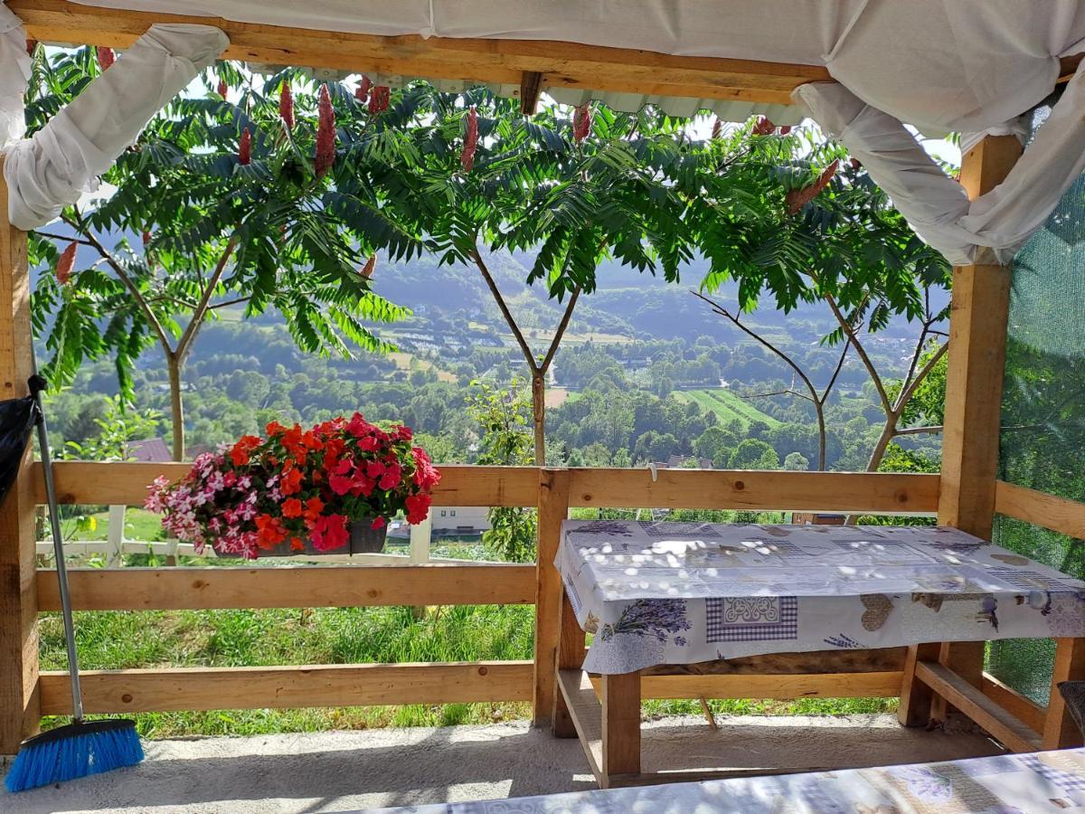 Natural House Visoko Εξωτερικό φωτογραφία